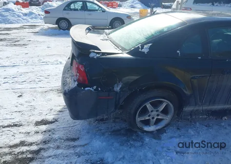 2004 Ford Mustang from USA, damaged, VIN 1FAFP40684F149198
